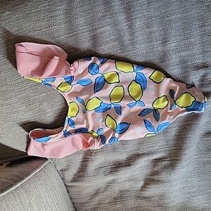 Floatimini lemon one piece swimsuit size 5